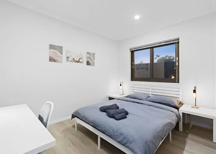 Corporate Entire House 3walk To Curtin * Нэпервилл